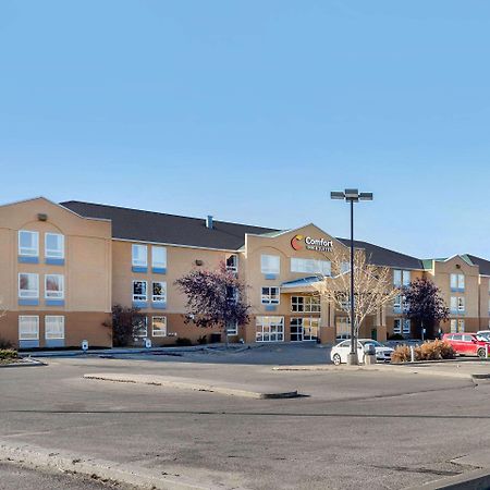 Comfort Inn & Suites Moose Jaw Exterior foto